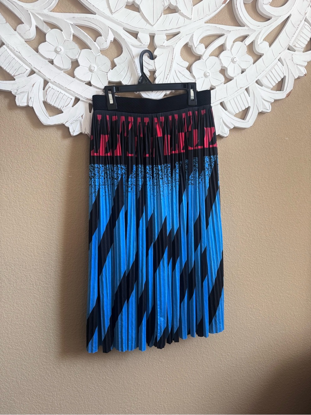 Alexander Wang Blue Black and Red Pleated Graphic Midi Skirt
